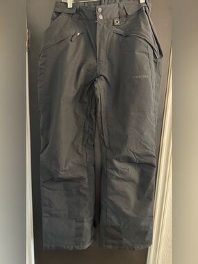 Women’s ski pants